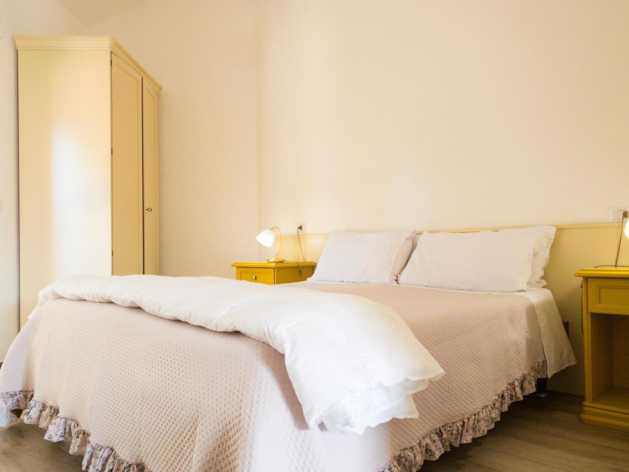 Hotel Donatella Posada  Extérieur photo