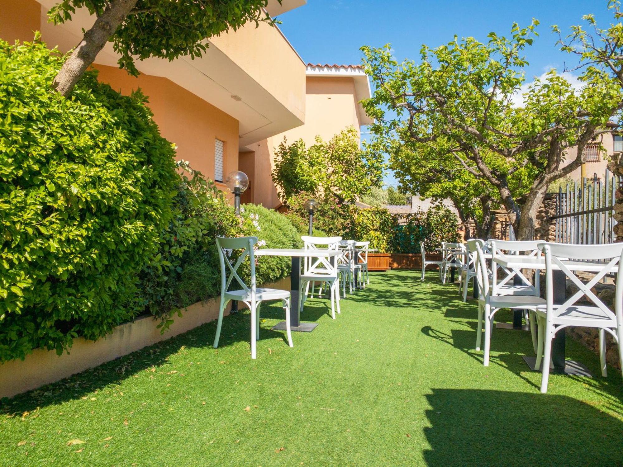 Hotel Donatella Posada  Extérieur photo