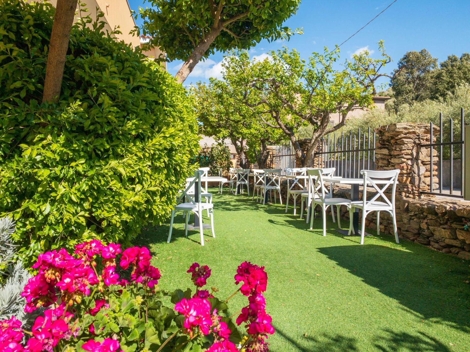 Hotel Donatella Posada  Extérieur photo